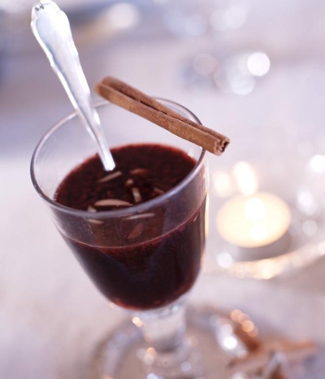 Gløgg, traditional mulled wine for Christmas
